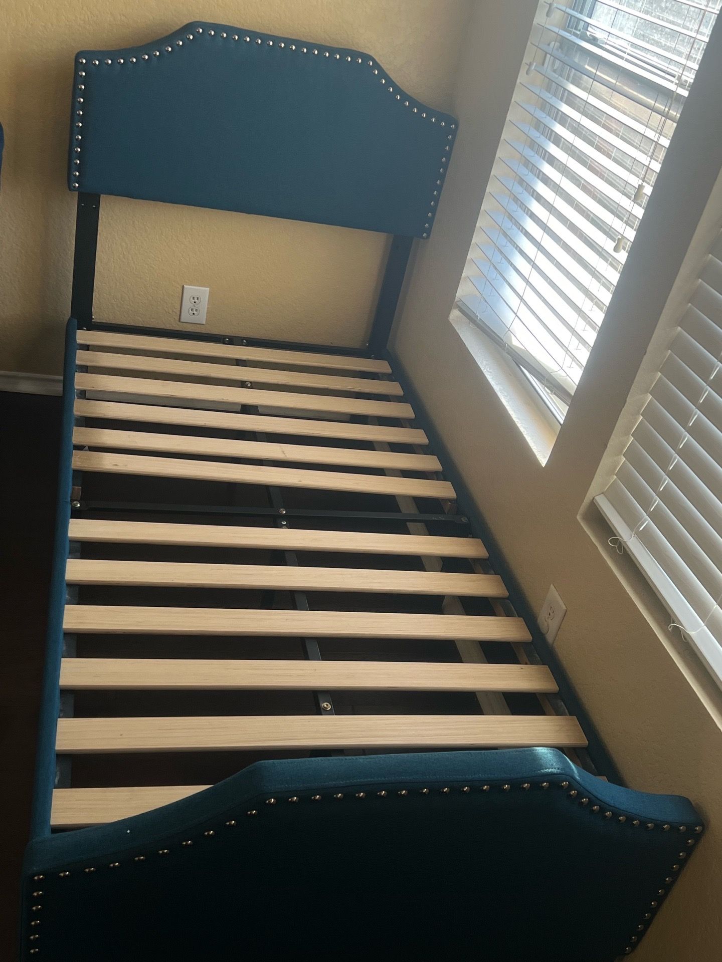 Twin bed frame