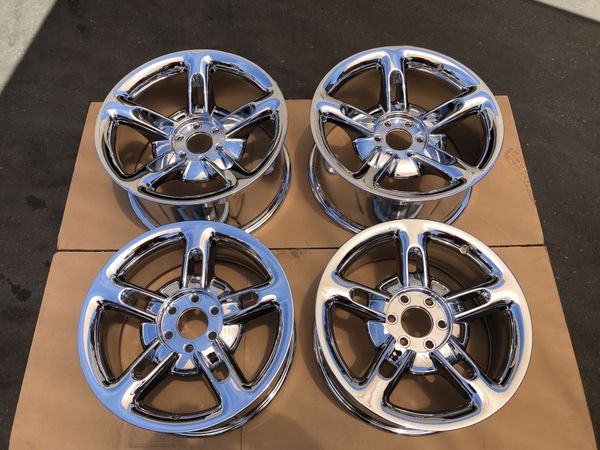 Santa Ana Auto Center >> Chevy SSR OEM chrome finish rims newly plated genuine ... Santa Ana Auto Center >> Chevy SSR OEM chrome finish rims newly plated genuine ...