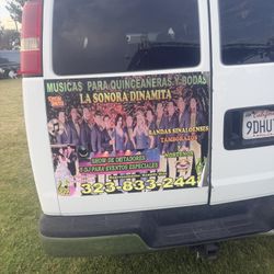 Dj Y La Sonora Dinamita 