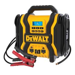 DEWALT DXAEPS14-Type2 2000 Peak Battery Amp 12V Automotive Battery Booster Jump Starter