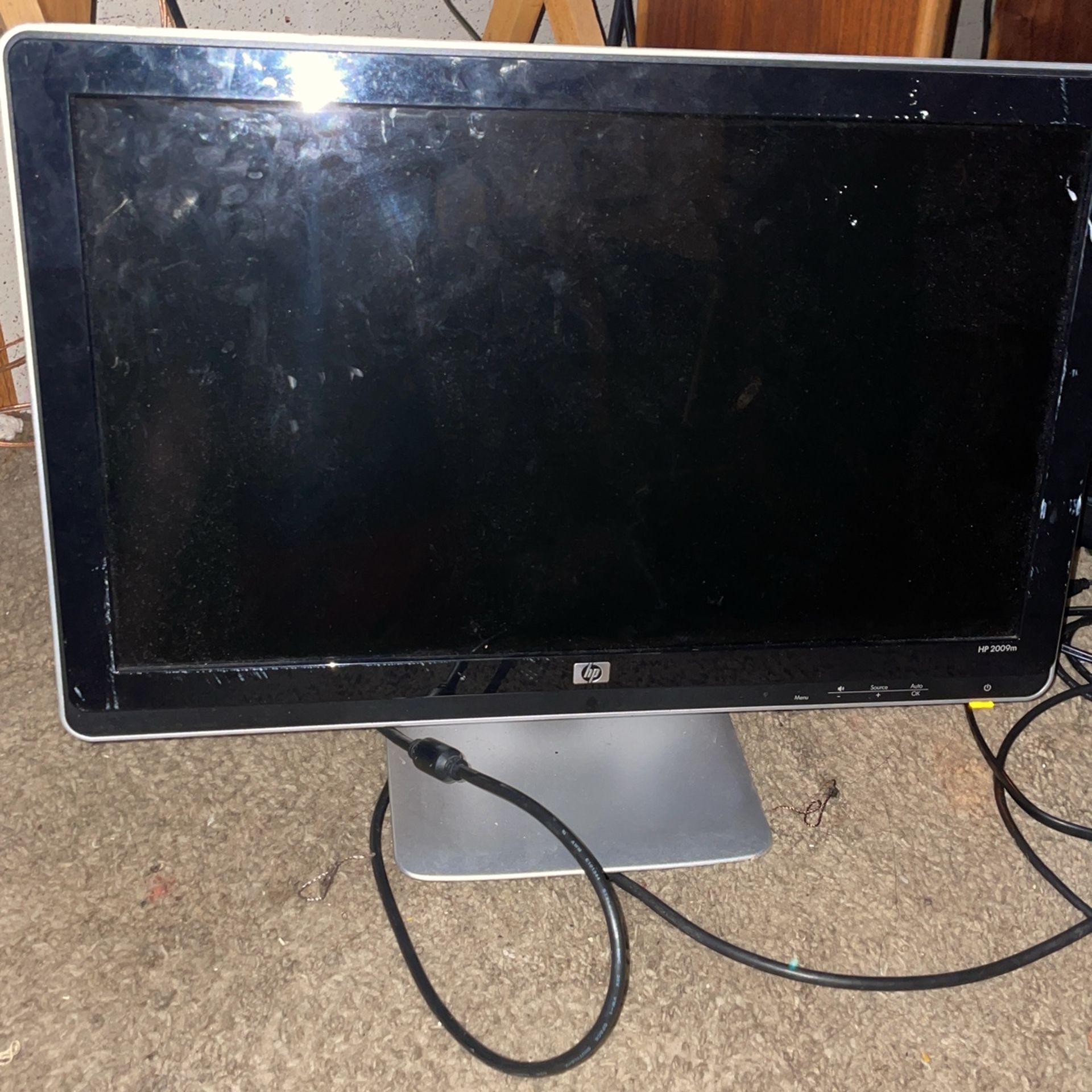Hp Moniter