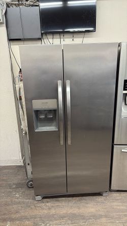 Frigidaire Refrigerator Used 