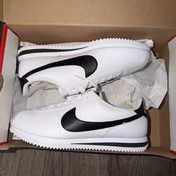 Nike Cortez
