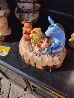 Winnie the Pooh Friends Figurine Group Statue