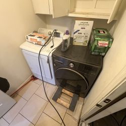 $400 Washer And Dryer Combo