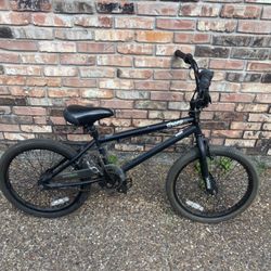  Bicycles Boy's Spinner BMX Bike