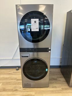 LG WashTower - Laundry Center