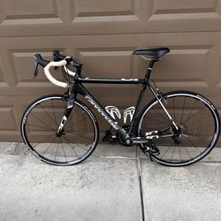 Cannondale CAAD10-Road Bike 54cm-Shimano 105