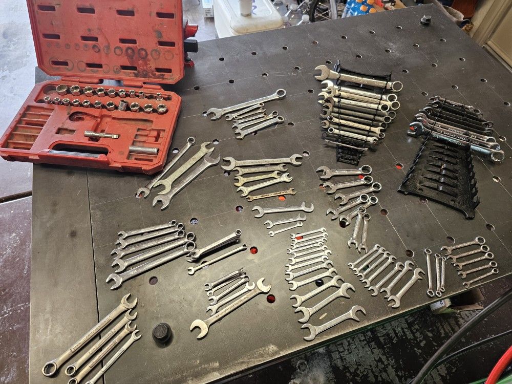 Craftsmen Husky Wrenches And Sockets