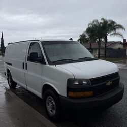 2020 Chevrolet Express 2500