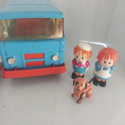 Vtg 1972 Buddy L Raggedy Ann & Andy Compressed Steel Camper Comes W/ Raggedy Ann & Andy / There Puppy 