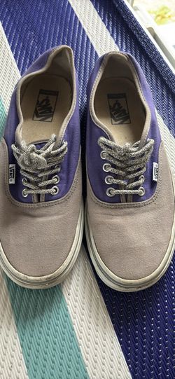 8 Pair VANS SNEAKERS 