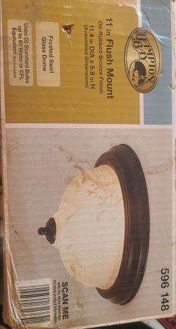 Hampton bay flushmount Light fixture