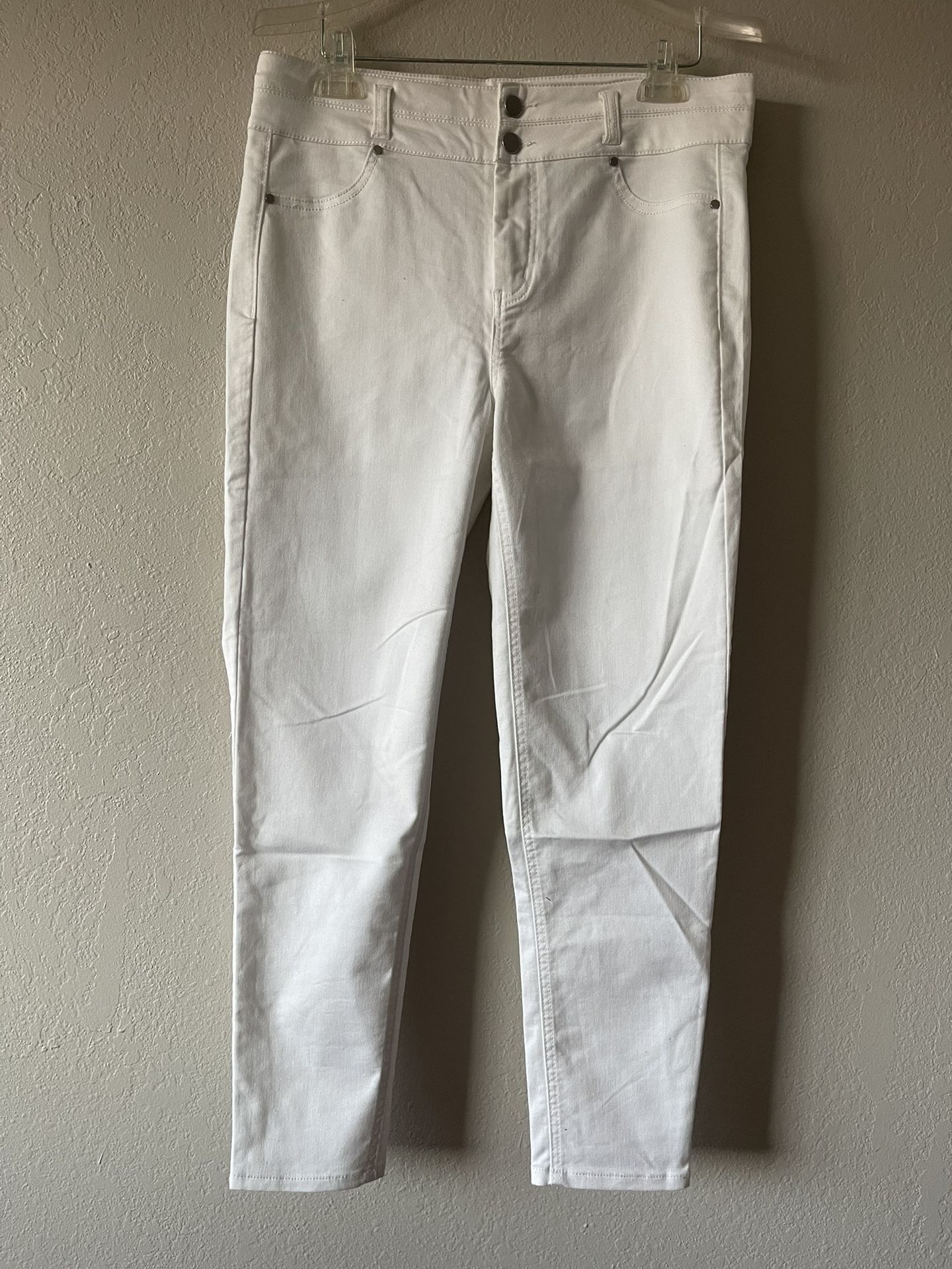 Love Fire, Women’s White Stretchy Skinny Faux Front Pockets Pants, Size 13