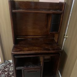 Brown Computer Desk with Lots of Storage