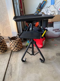 Adj table tray