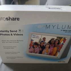MY LUMA Digital Frame