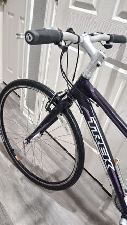 Trek FX 7.2 Aluminum Hybrid Bike