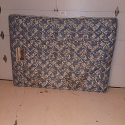 Queen Size Bed Full Set