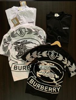 BLACK BRAND NEW TSHIRT LARGE!