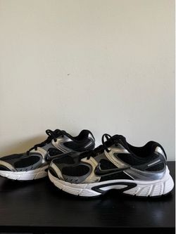 10.5 Nike V5 RNR