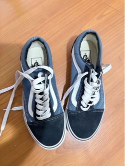 Vans size 4