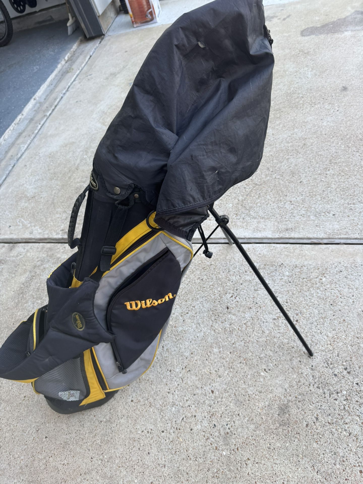 ***Golf Clubs Wilson***