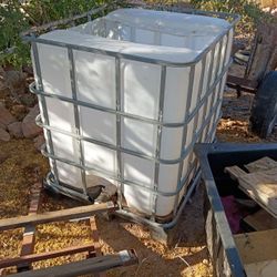 Water Container 