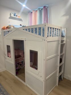 Gabriella Frances kids loft bed with ladder