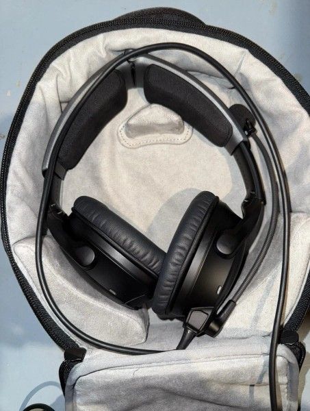 Bose A30 ANR Aviation Headset w/Bluetooth