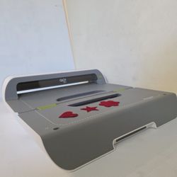 AccuQuilt GO! Big Electric Fabric Cutter – Like New!