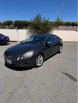 Volvo S60 T5