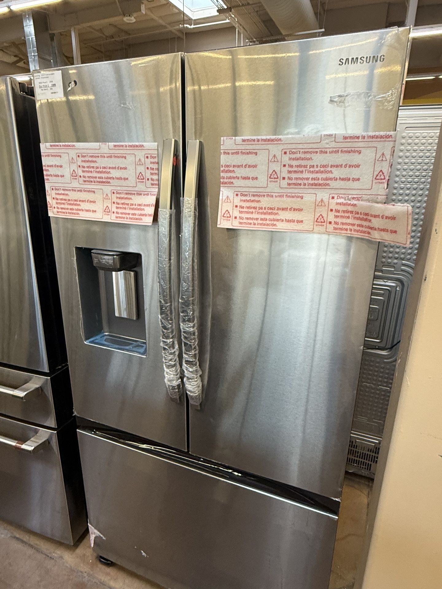Samsung Refrigerator 31 cu ft