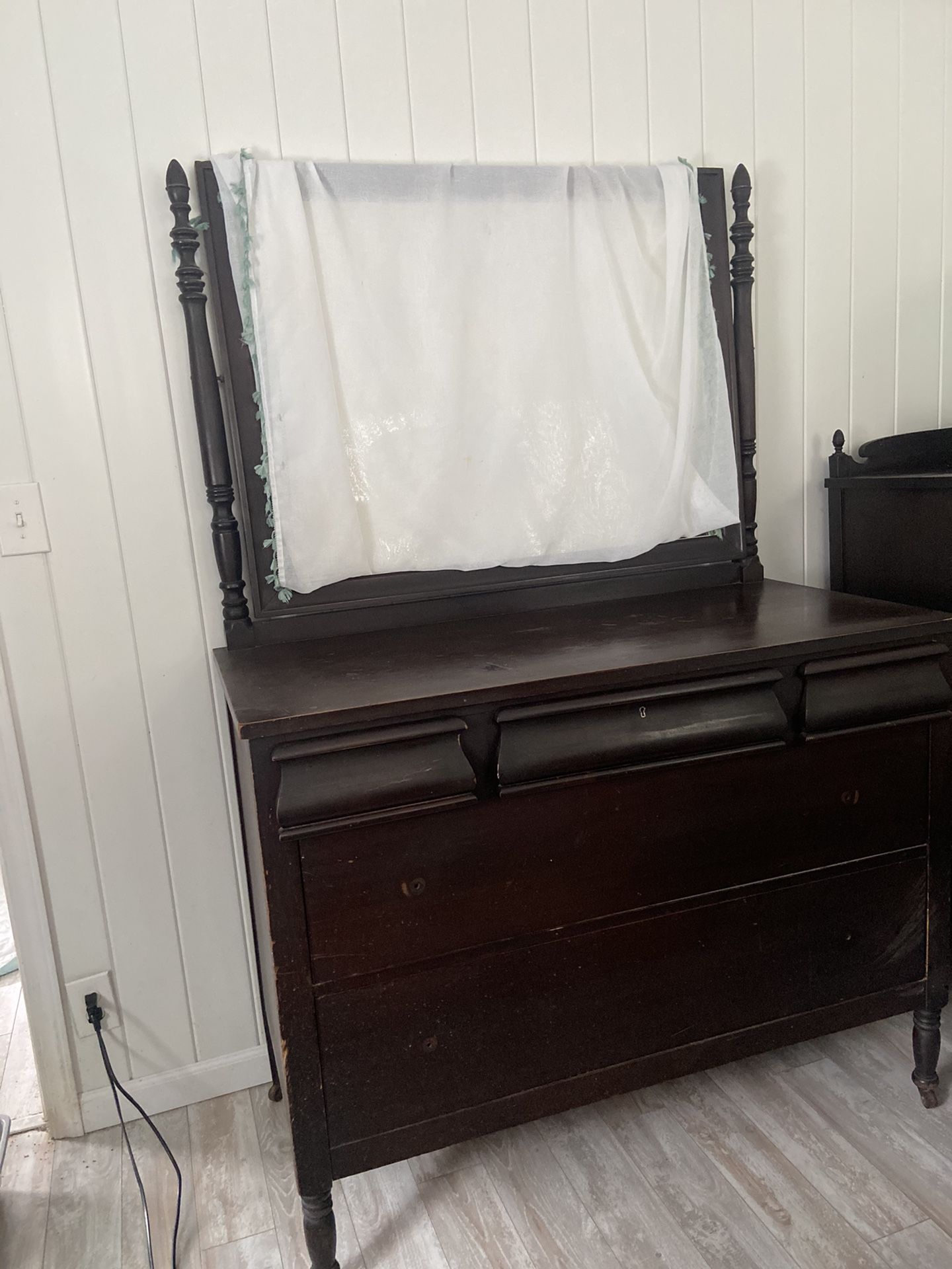 Antique DRESSERS Bedroom Suite 8 Piece Set Mahogany Make offer on each
