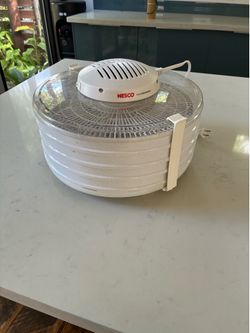 Nesco Dehydrator