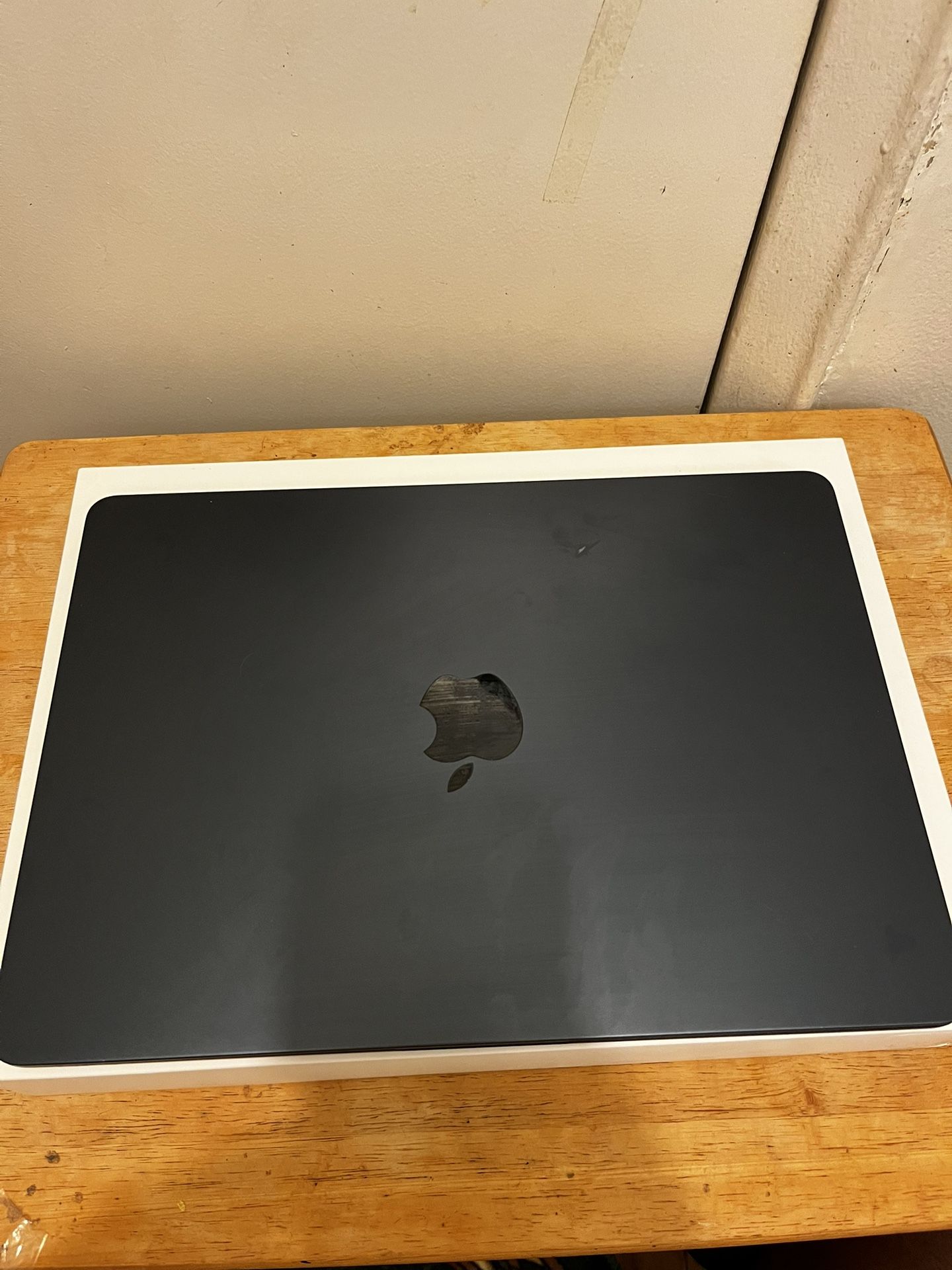 MacBook Air 13.6 - Inch