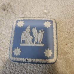 Small authentic wedgwood box