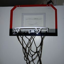 Kids Indoor mini-basketball hoop