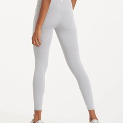 VUORI Lux Rib Studio Legging | Pale Grey Heather