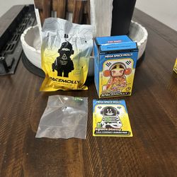 Molly x Kenny Astronaut Series Figure Collection - LALA COMPANY-DURIAN MAN