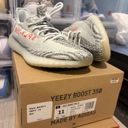 SZ 11 BRAND NEW DS YEEZY 350 BLUE TINT