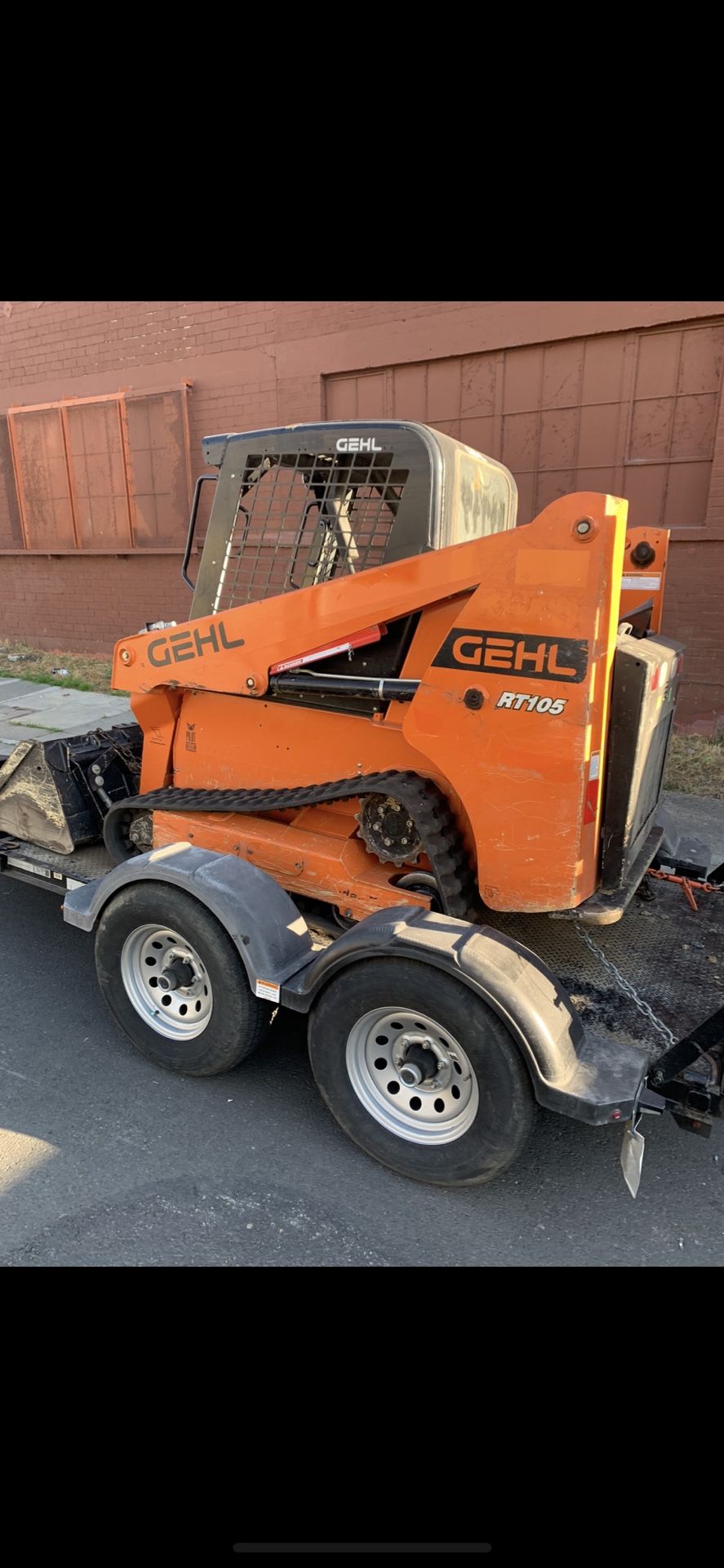2021 Gehl RT 105 Skid Steer