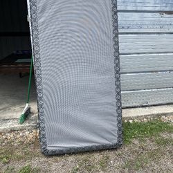 Box Spring 