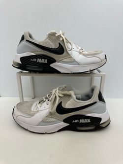 Nike Air Max Excee Running Shoes Size 8.5