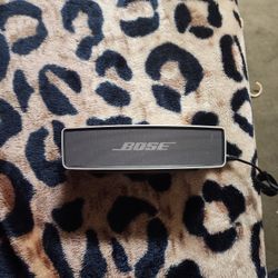 Sound Link Mini Speaker Bose Good Condition Bluetooth Power Cord  Pick Up Only No Shipping