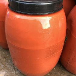 45 gallon food grade removable top rain barrel (Screw on style top)