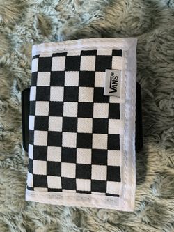Wallet vans new