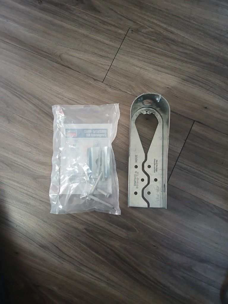 Simpson HDU2 HOLD DOWNS