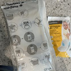 Breast milk Bags And Breast Pads 