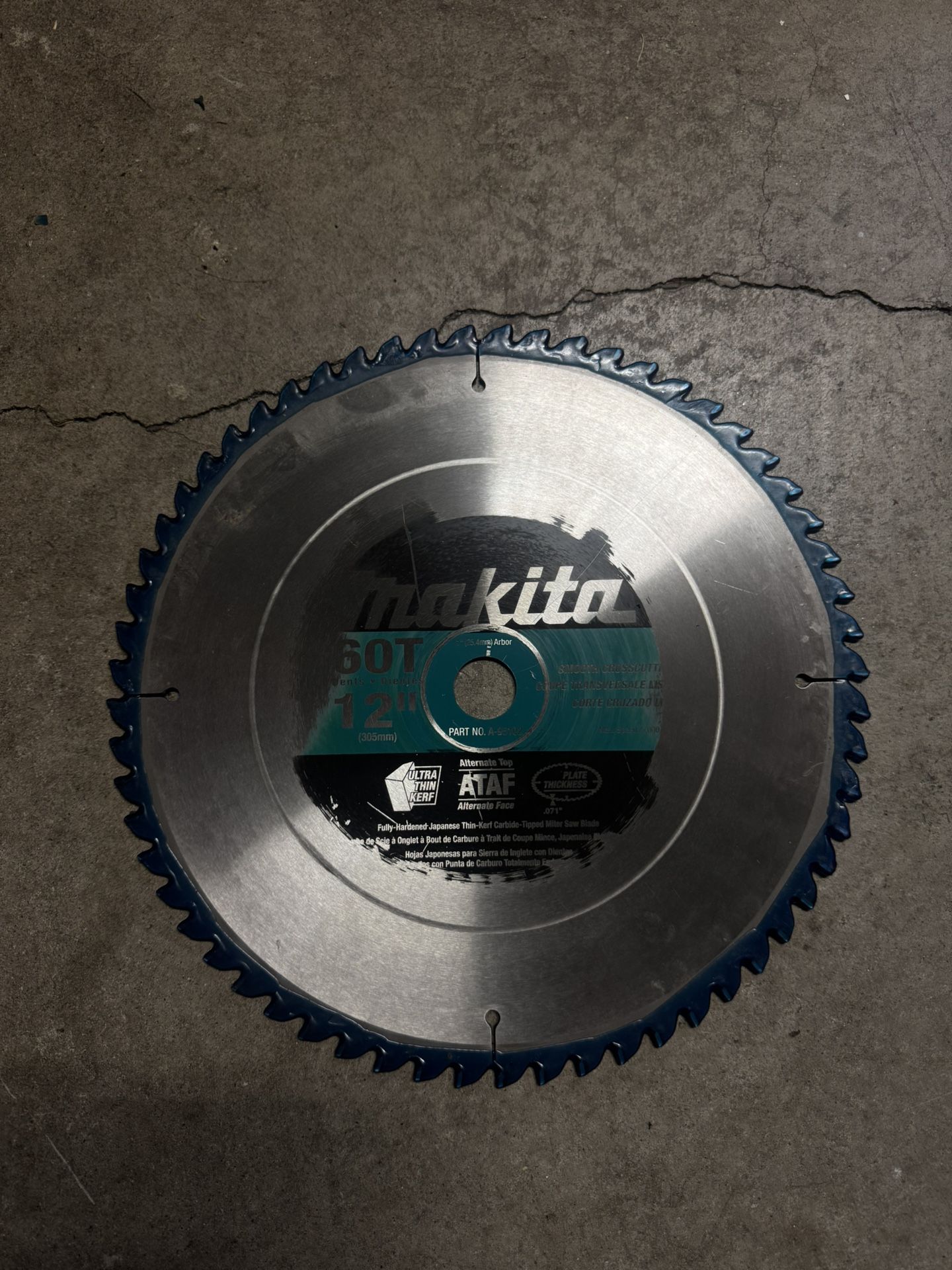 Makita Miter Saw Blade 12 Inch 60 Tooth 1” Arbor